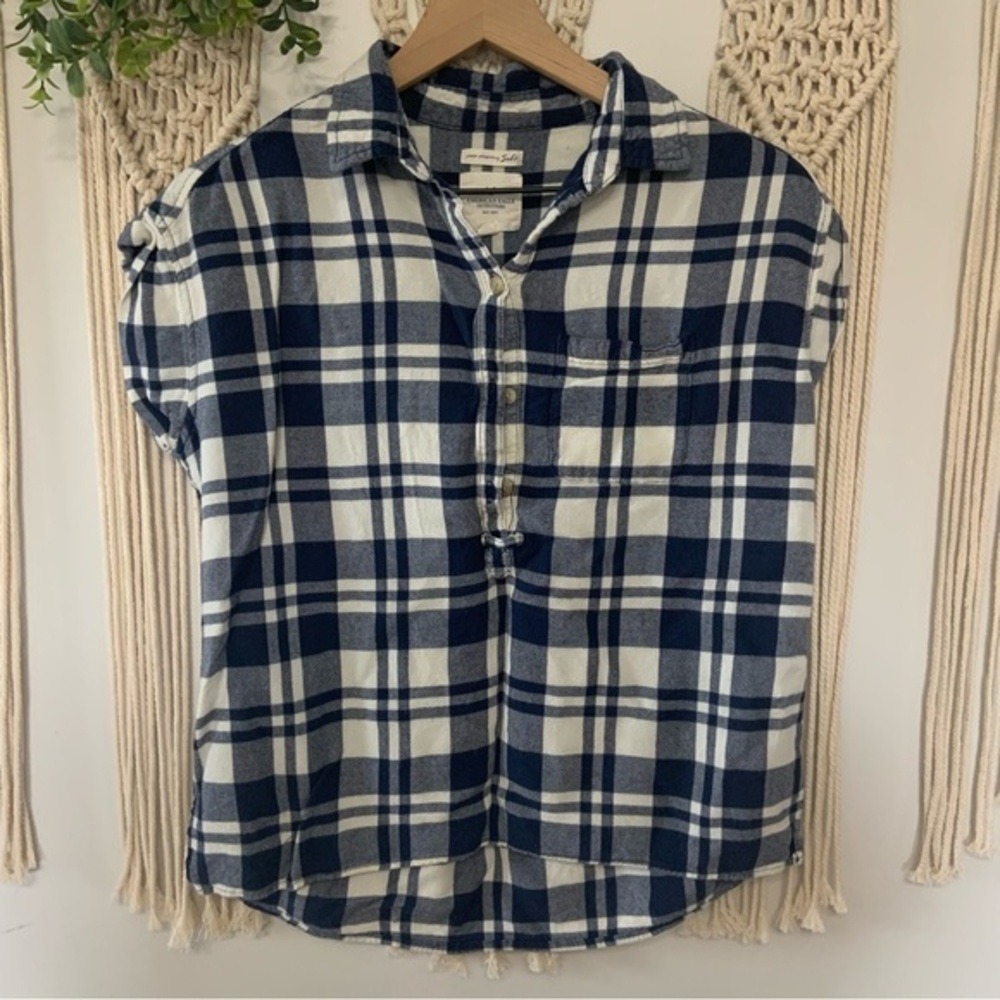 AMERICAN EAGLE Women's Ahh-mazingly Soft‎ Plaid Top Blue Small
